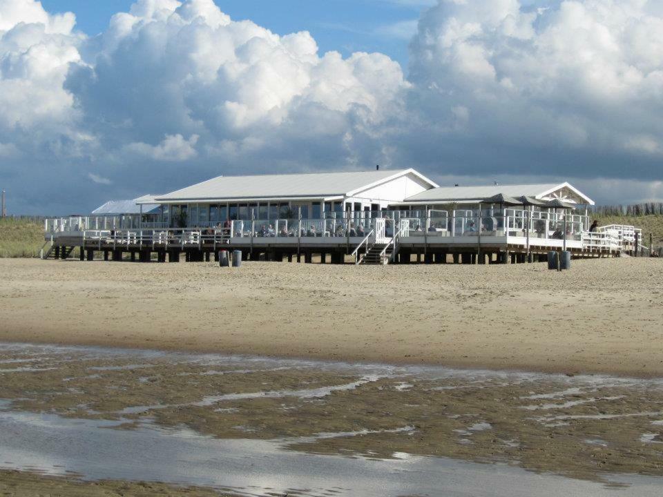 Home Sweet Home Breskens Bagian luar foto
